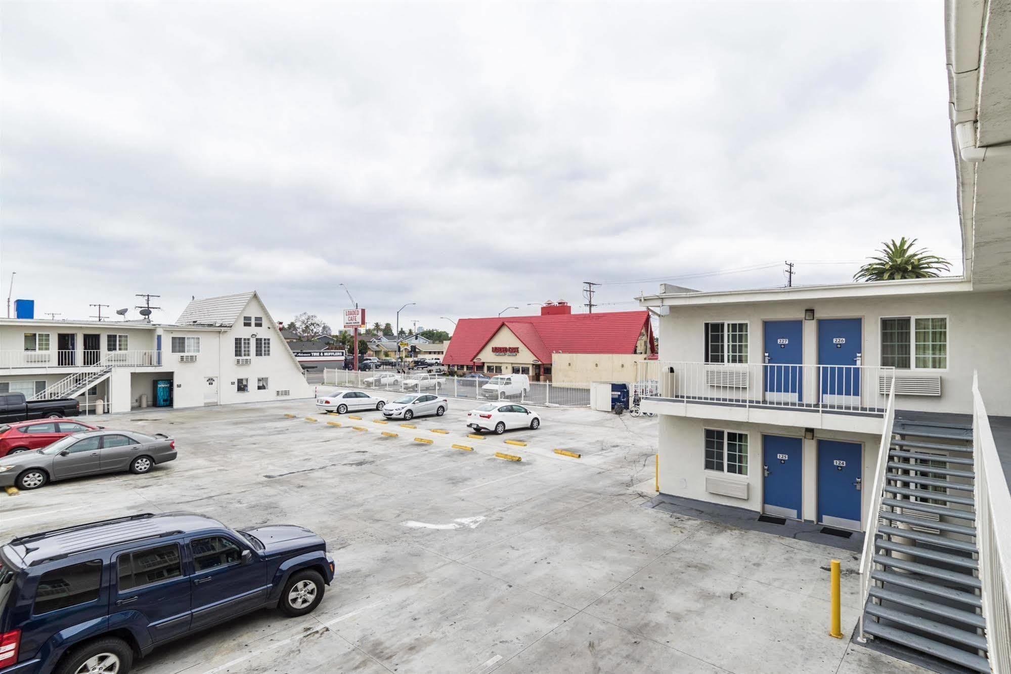 Motel 6-Long Beach, Ca - International City Exterior photo
