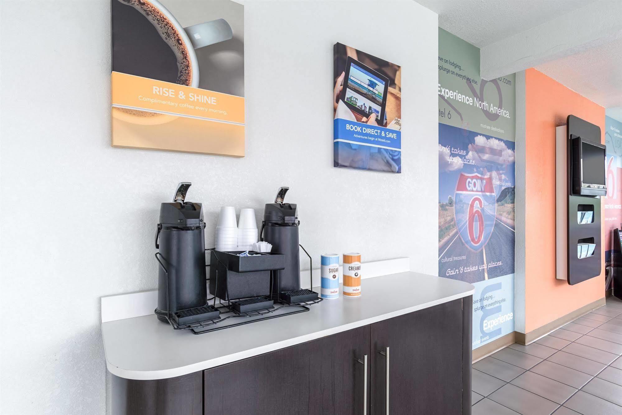 Motel 6-Long Beach, Ca - International City Exterior photo
